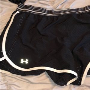 Running shorts